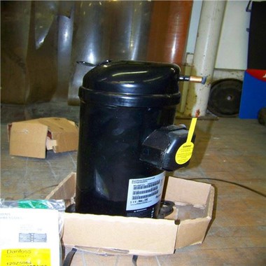 پرفارمر ہیٹ پمپ کمپریسر